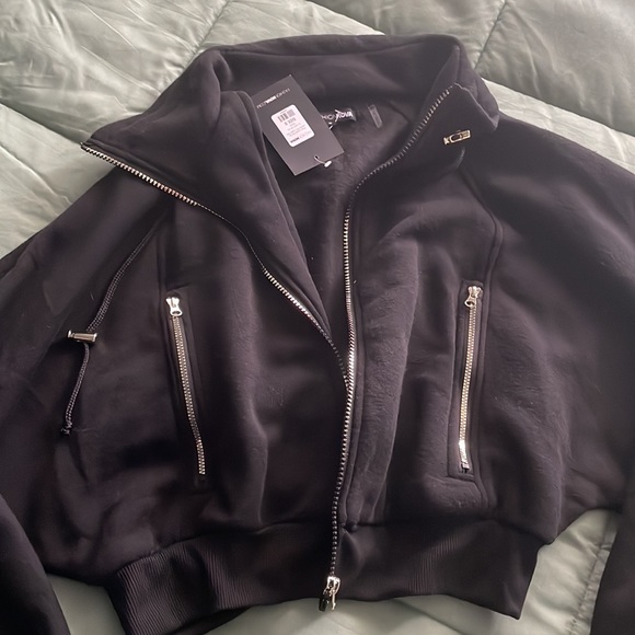 NWT- Fashion Nova Zip Up Jacket and Jogger Pants - Picture 6 of 8